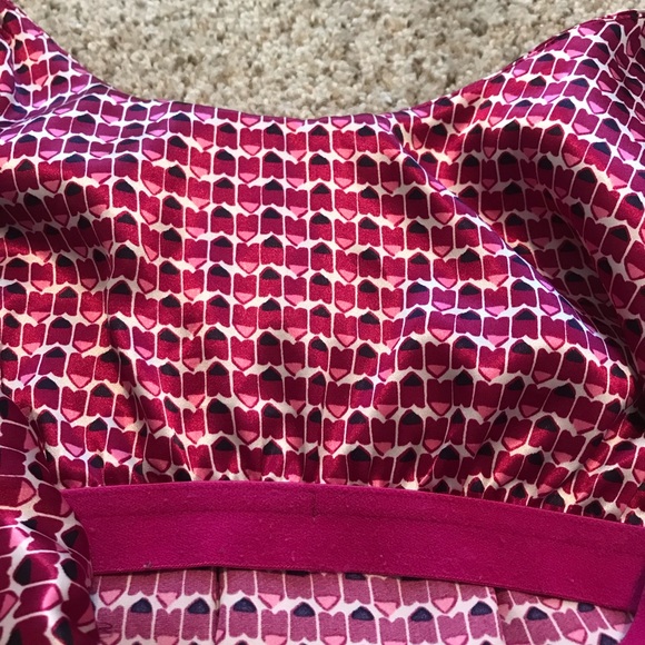 NY&C Wine / Cranberry Sleeveless Silk Tank - Picture 8 of 8